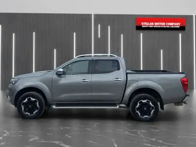 Usado Nissan Navara Tekna 190 HP (139 kW) 2019 Cinzento Pickup