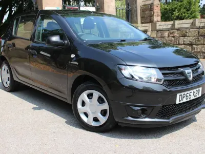Used Dacia Sandero Ambiance 90 HP (66 kW) 2015 Black Hatchback