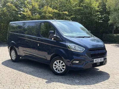 Used Ford Transit Custom Limited 130 HP (95 kW) 2022 Blue Van