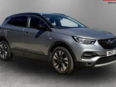 Używany Vauxhall Grandland X SRi 131 KM (96 kW) 2021 SUV