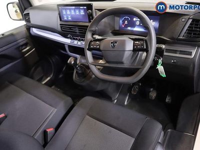 Used Peugeot Expert 145 HP (106 kW) 2025 Van