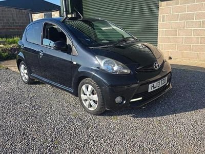 Used Toyota Aygo 68 HP (50 kW) 2013 Black Hatchback