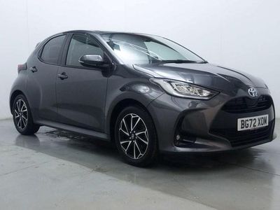 Used Toyota Yaris Hybrid Design 116 HP (85 kW) 2022 Grey Hatchback