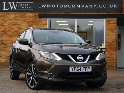 Used Nissan Qashqai Tekna 110 HP (80 kW) 2014 Beige SUV