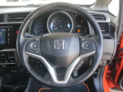 Used Honda Jazz EX 102 HP (75 kW) 2016 Orange Hatchback