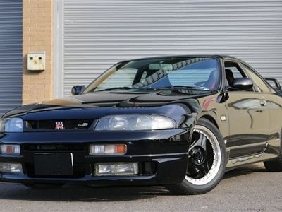 used Nissan Skyline R33 GTSt TURBO STUNNING GLOSS BLACK 1993 LOW MILES AND SUPERB !!! NATIONWIDE DELIVERY