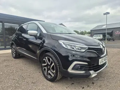 Second-hand Renault Captur Dynamique 90 CP (66 kW) 2017 Negru SUV