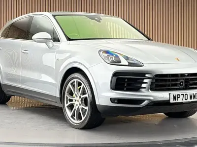 Used Porsche Cayenne 462 HP (339 kW) 2022 SUV