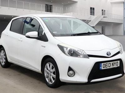 White Used 2013 Toyota Yaris Hybrid T4 Hatchback | £7,180 (A bit pricey)