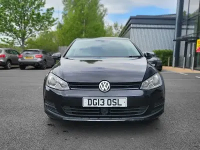 Begagnad VW Golf VII SE 2013 Svart Halvkombi
