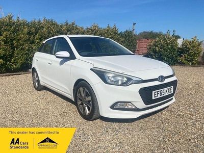 Used Hyundai i20 SE 2015 White Hatchback