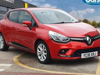 Gebraucht Renault Clio IV Dynamique 90 PS (66 kW) 2018 Rot Kleinwagen