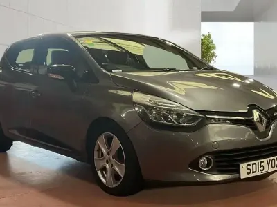 Used Renault Clio Dynamique 90 HP (66 kW) 2015 Grey Hatchback