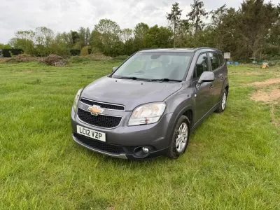 Używany Chevrolet Orlando LT 141 KM (103 kW) 2012 Szary Minivan