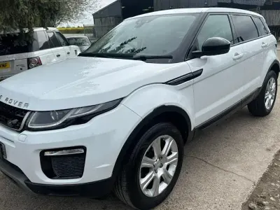Used Land Rover Range Rover evoque SE 150 HP (110 kW) 2017 White SUV
