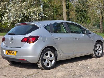 Used Vauxhall Astra SRi 2012 Silver Hatchback
