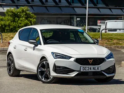 Used Cupra Leon 150 HP (110 kW) 2024 White Hatchback
