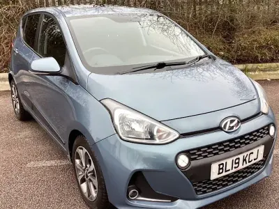 Used Hyundai i10 Premium SE 88 HP (64 kW) 2019 Blue Hatchback