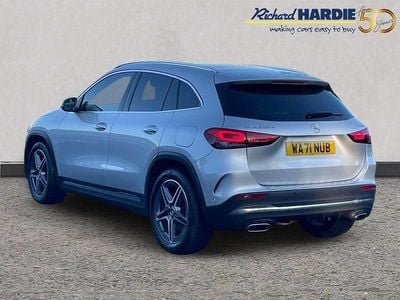 Mercedes GLA220