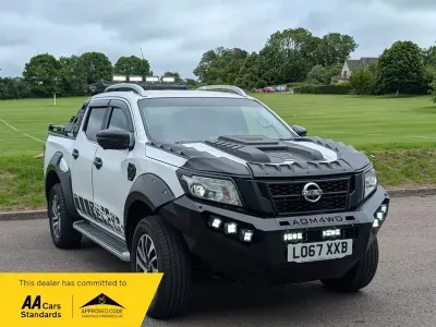 Used Nissan Navara Tekna 2017 White Pickup