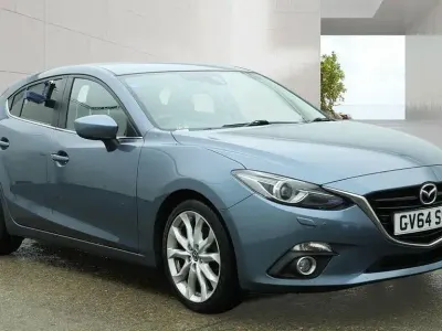 Begagnad Mazda 3 Inclusive 165 HK (121 kW) 2015 Blå Halvkombi