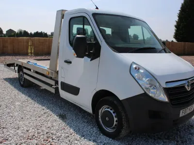 Used Vauxhall Movano S 136 HP (100 kW) 2017 White MPV