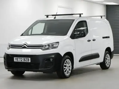 Used Citroën Berlingo 100 HP (73 kW) 2022 White MPV