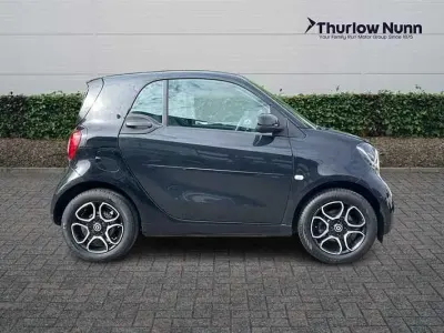 Usado Smart ForTwo Coupé Premium 71 HP (52 kW) 2018 Preto Coupé