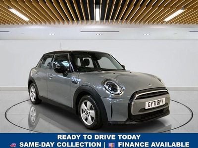 Used Mini Cooper Classic 136 HP (100 kW) 2021 Grey Hatchback
