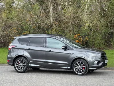 Używany Ford Kuga ST-Line 150 KM (110 kW) 2019 Szary SUV