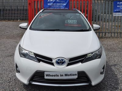 Toyota Auris Hybrid