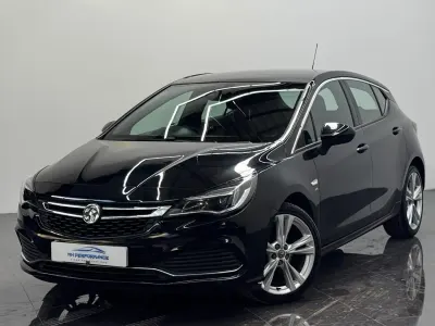 Second-hand Vauxhall Astra SRi 150 CP (110 kW) 2017 Negru Hatchback