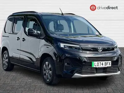 Used Vauxhall Combo Ultimate 100 kW (136 HP) 2025 Black MPV