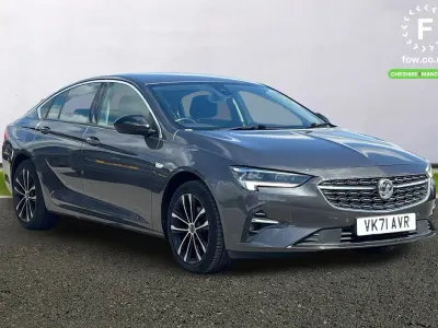 Used Vauxhall Insignia Edition 122 HP (89 kW) 2021 Grey Hatchback