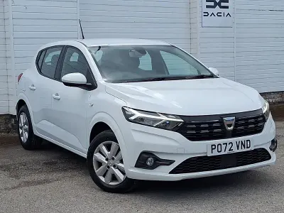 Used Dacia Sandero Comfort 91 HP (66 kW) 2022 White Hatchback