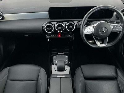Mercedes CLA180