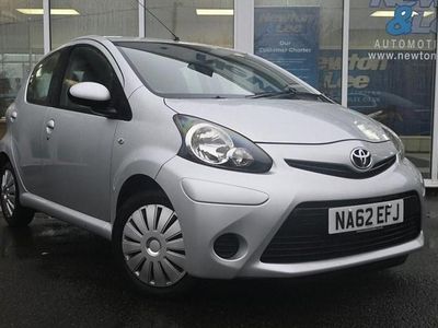 Used Toyota Aygo 67 HP (49 kW) 2012 Silver Hatchback