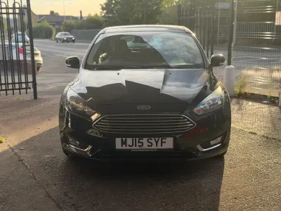 Used Ford Focus Titanium 115 HP (84 kW) 2015 Black Hatchback