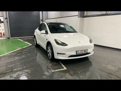 Used Tesla Model Y Long Range AWD 378 kW (514 HP) 2022 White SUV