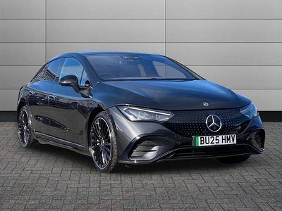 Usado Mercedes EQE350 AMG line 214 kW (292 HP) 2025 Cinzento Sedan