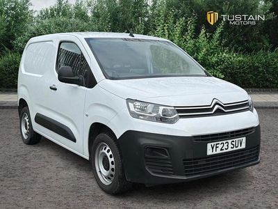 Used Citroën Berlingo 100 HP (73 kW) 2023 White MPV