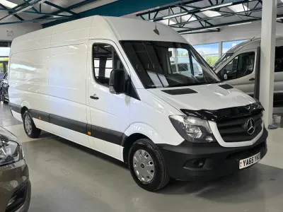 Usado Mercedes Sprinter 2015 Branco Van