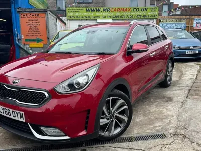 Used Kia Niro 141 HP (103 kW) 2019 Red SUV