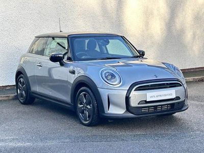 Used Mini Cooper Classic 135 HP (99 kW) 2024 Silver Hatchback