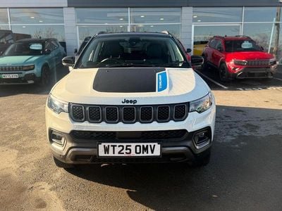 White Used 2025 Jeep Compass Trailhawk SUV | £29,995