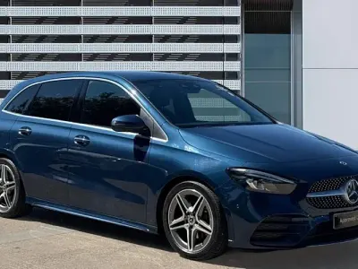 Used Mercedes B180 AMG Line Premium 136 HP (100 kW) 2020 Blue Hatchback