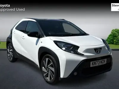 Used Toyota Aygo X 72 HP (52 kW) 2023 White SUV