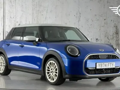 Used Mini Cooper Hatch 154 HP (113 kW) 2024 Blue Hatchback