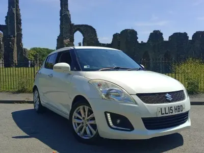 Used Suzuki Swift SZ4 2015 White Hatchback