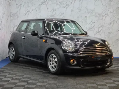 Used Mini Cooper Hatch 122 HP (89 kW) 2012 Black Hatchback